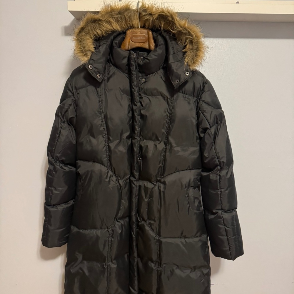 Women's winter jacket, long and very warm. "New Face" brand, down/synthetic fill